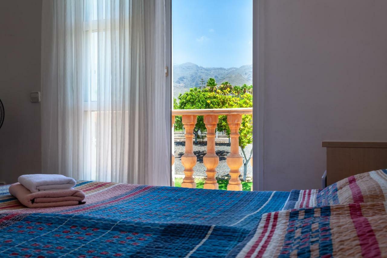 Cozy Townhouse In El Duque Apartment Costa Adeje  ภายนอก รูปภาพ